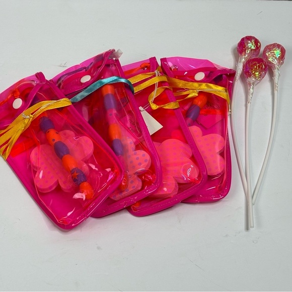 Four (4) Pink Pouches, Pens & Flower Note Pads & 3 Long Stick Lollipops NEW - Picture 4 of 9